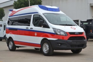 江铃汽车全顺救护车